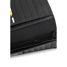 Load image into Gallery viewer, Men's Genuine Leather RFID Wallet - SW 202