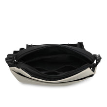 Load image into Gallery viewer, Men's Water Resistance Casual Men's Chest Bag / Shoulder Sling Bag - VUT 5010